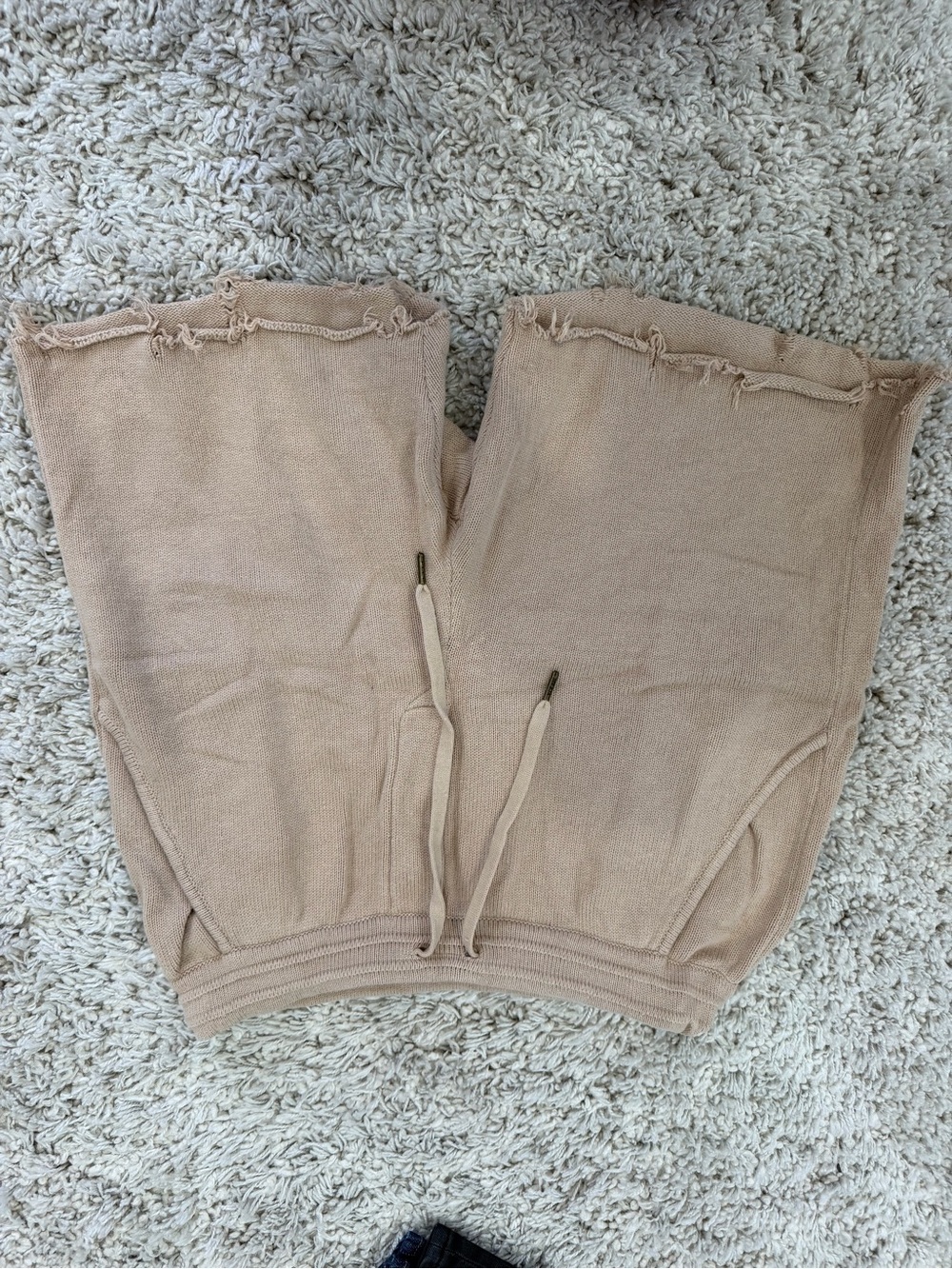 SER.O.YA Beige Knit Drawstring Shorts with Frayed Hem